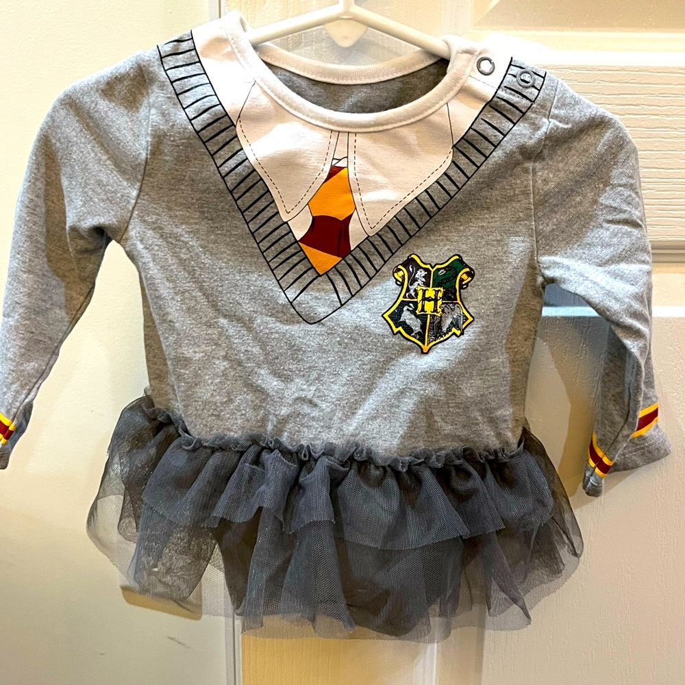 Baby girl Harry Potter long sleeve onesie with tutu and matching headband. NWOT